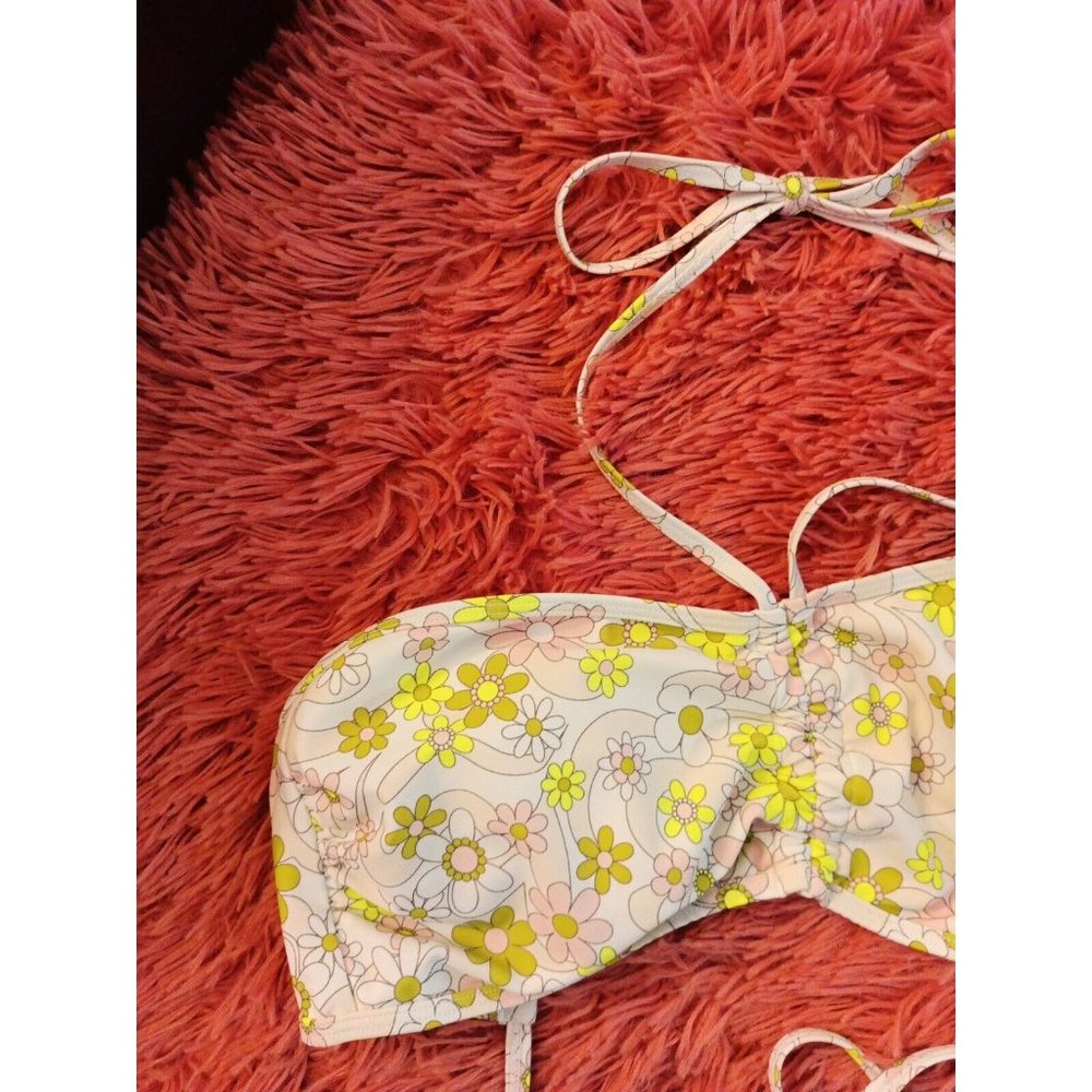NWT Women's Fabletics Wrap Around Floral Print Bandeau Bikini Top Size Medium/8 - Picture 6 of 8